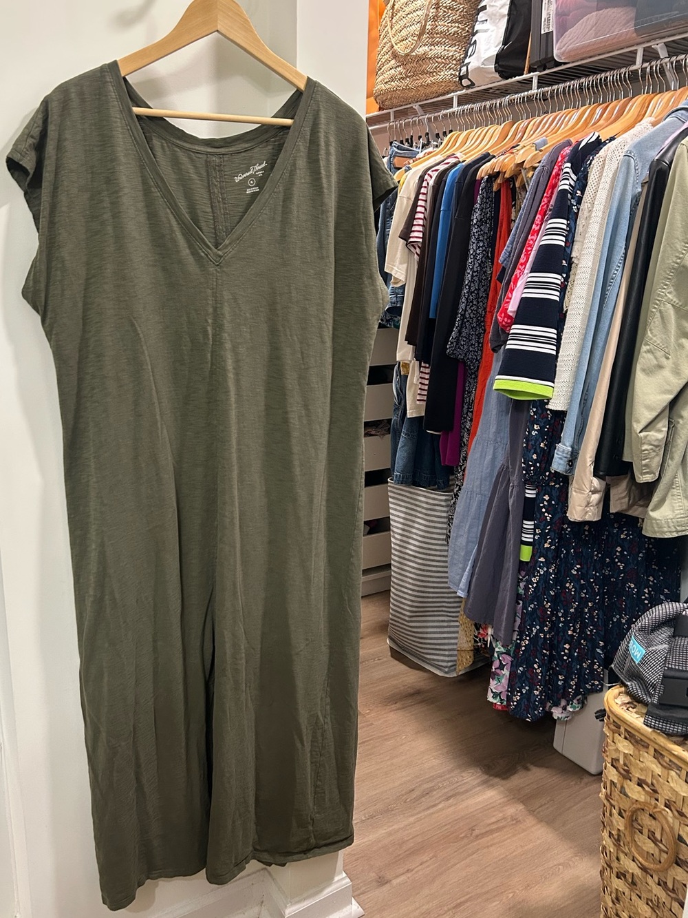 Universal Thread Olive Green V-Neck 100% Cotton Maxi Dress